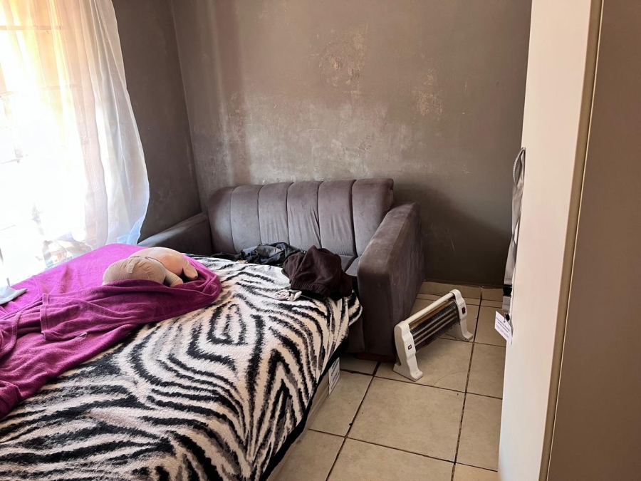 2 Bedroom Property for Sale in Rustenburg Central North West